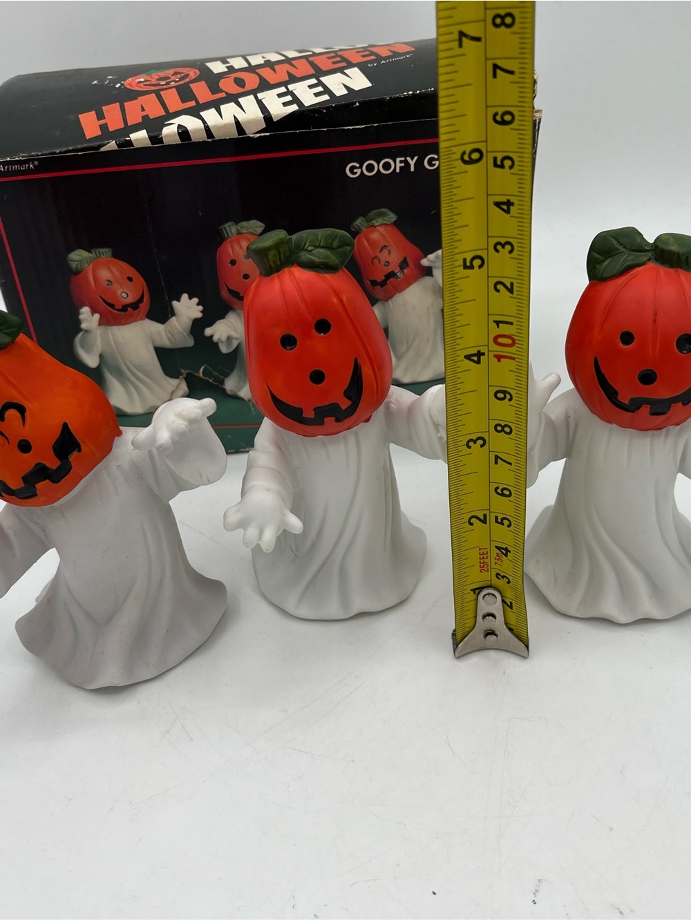 Artmark Ceramic Goofy Ghosts Figurines set of 3 - Picture 7 of 9